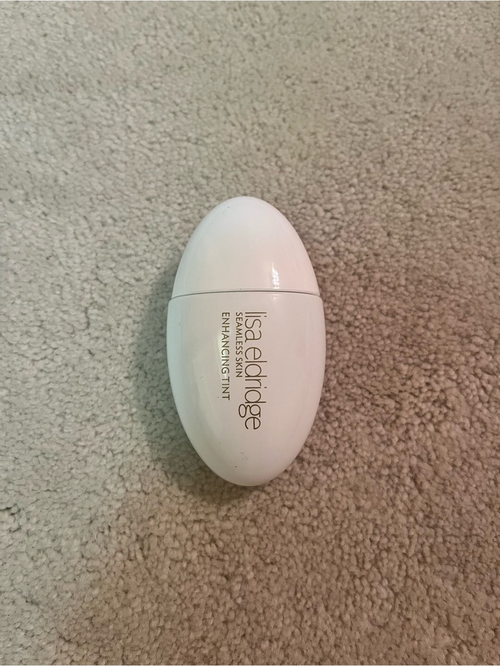 Lisa Eldridge Seamless Skin Enhancing Tint - T4 - Picture 4 of 5